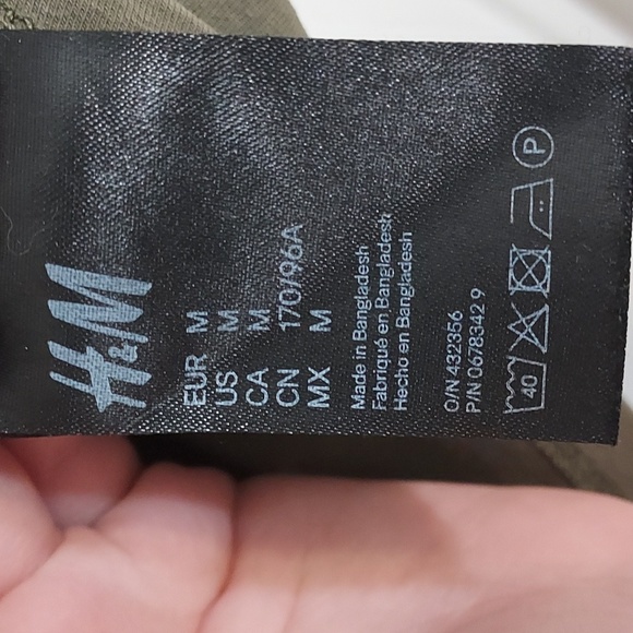 Basic Stretch Tee - Picture 4 of 4